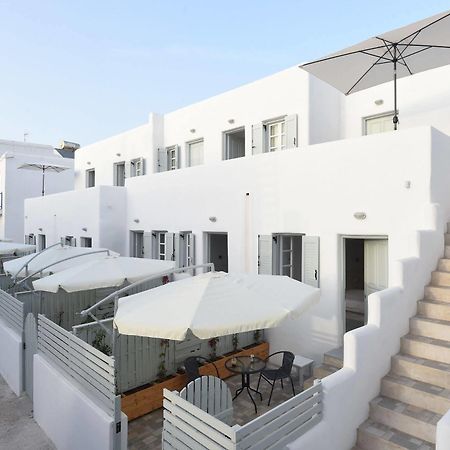 Porto Naoussa (Adults Only) Hotell Exteriör bild