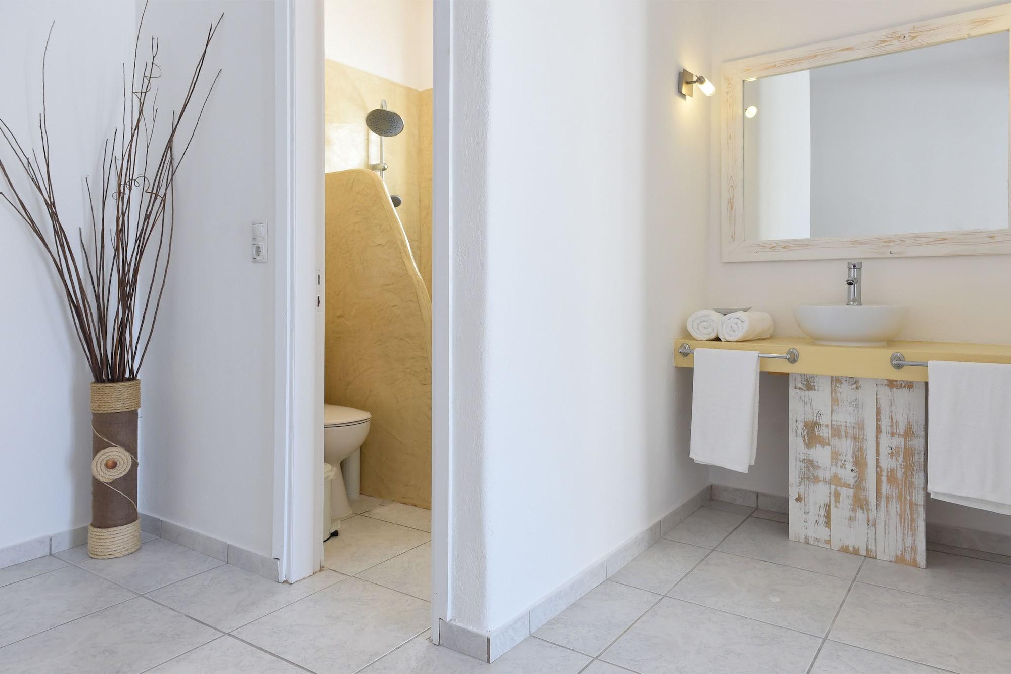 Porto Naoussa (Adults Only) Hotell Exteriör bild