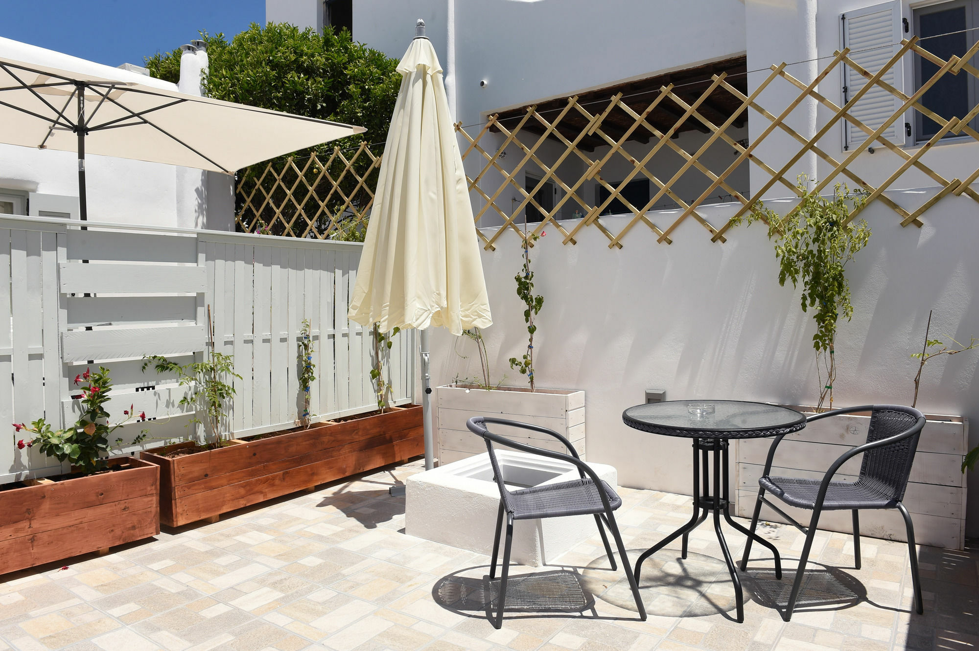 Porto Naoussa (Adults Only) Hotell Exteriör bild